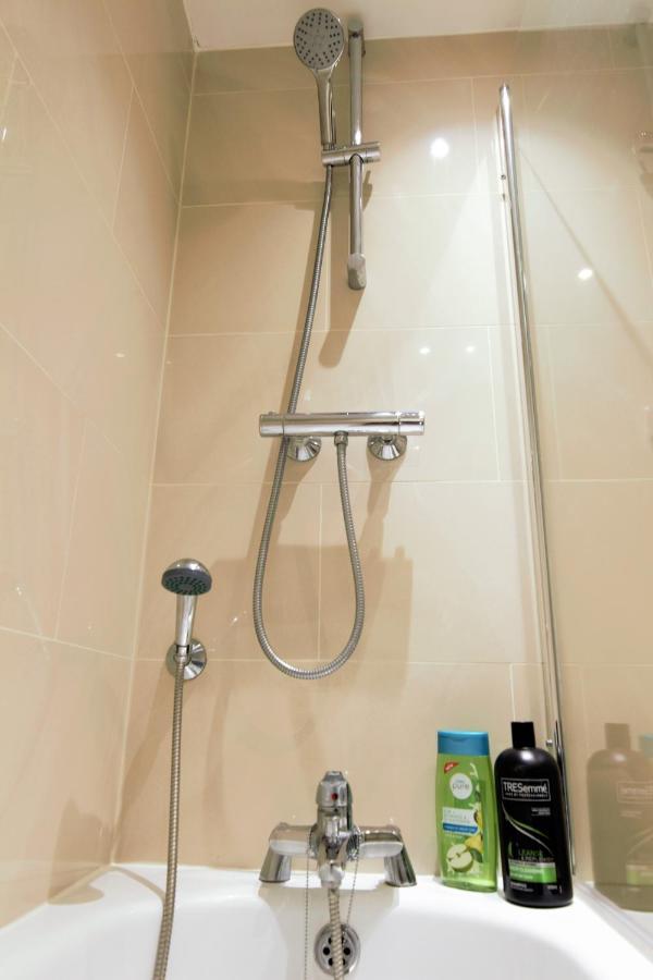 Stylish 2 Bedroom Apartment In The Heart Of Greenwich London Kültér fotó