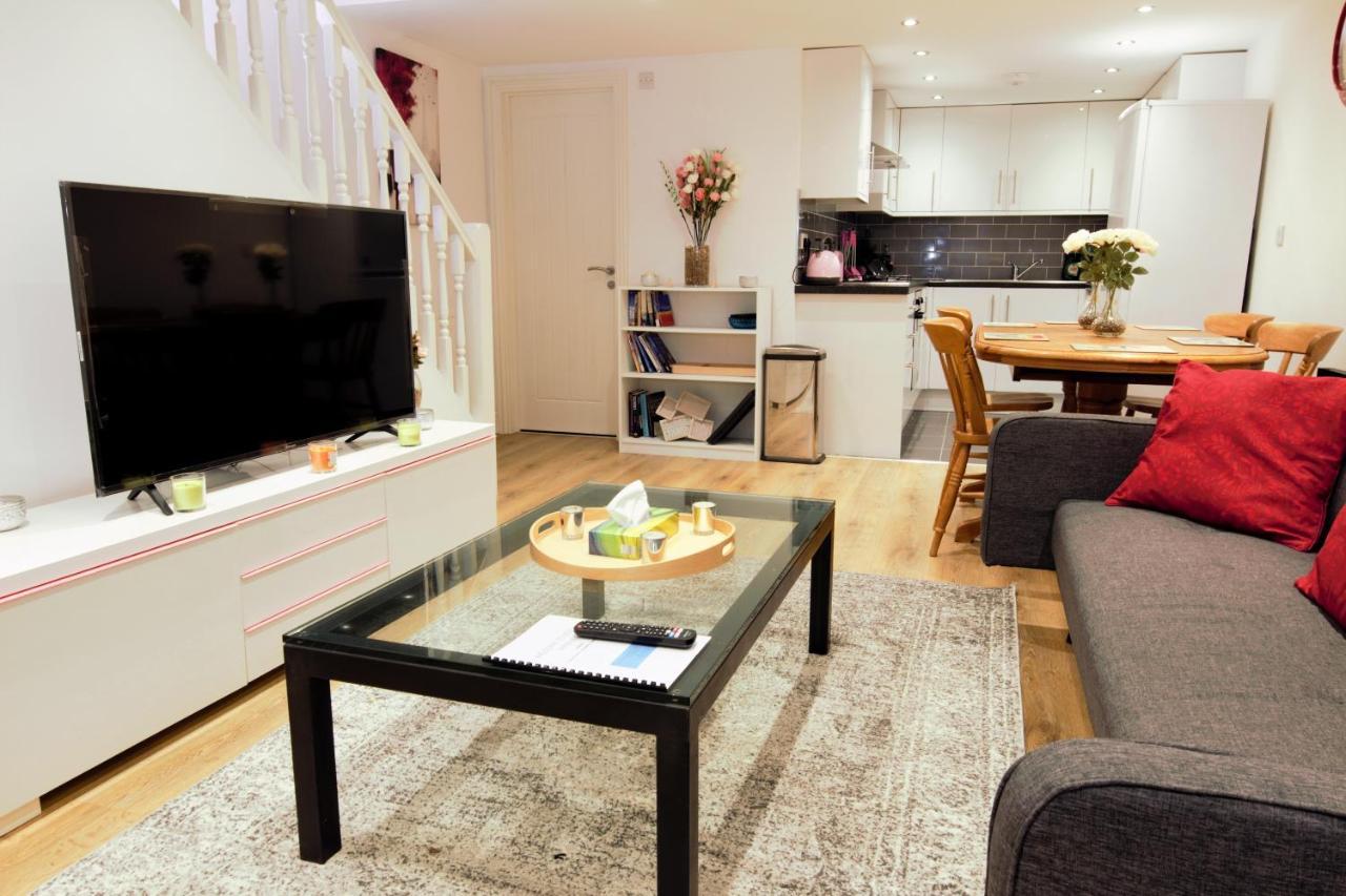 Stylish 2 Bedroom Apartment In The Heart Of Greenwich London Kültér fotó